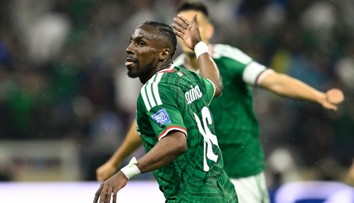 Mexiko–Ekvádor ON-LINE: Aztécký stadion bouří! Domácí vedou už 2:0