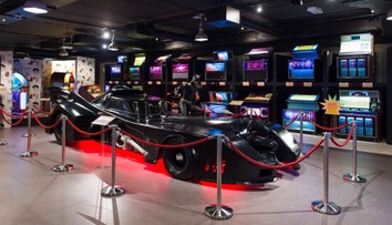 Jukeboxy i opravdový Batmobil! Tohle muzeum vám vyrazí dech!