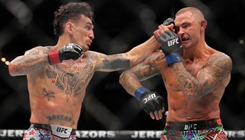 Dvě ikony UFC ukázaly neskutečnou bitvu. Došlo i na hospodskou "férovku"