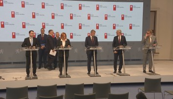 Vláda jedná o přerozdělování peněz krajům. Neodpovídá to jejich potřebám