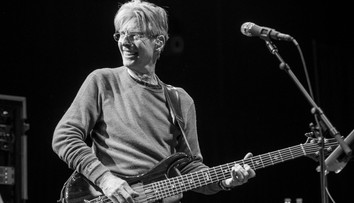 Zemřel hudebník Phil Lesh. Stál u založení kapely, která se stala kultem