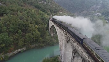 Parní lokomotiva se opět prohání slovinskými Alpami