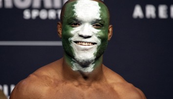 Nečekané rozhodnutí! Šampion UFC chce být manželským poradcem