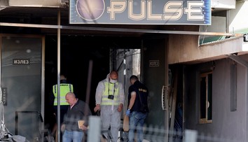 Zpěvák (†43) se do hořícího nočního klubu vrátil pomáhat. Sám zemřel