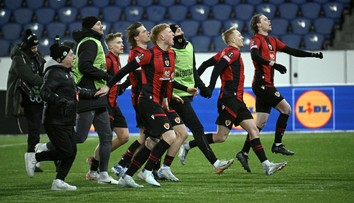 Islandský trpaslík prožil historický večer, skolil favorita z Řecka