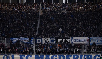 Tragédie v Lipsku. Na tribuně zkolaboval a zemřel divák, fanoušci čelí kritice