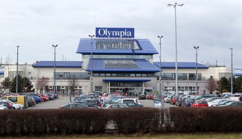 Velká evakuace v Brně! Někdo nahlásil bombu v nákupním centru