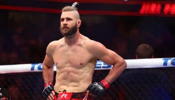 Procházka stoupl v žebříčku UFC. Doma už regeneruje v lesích