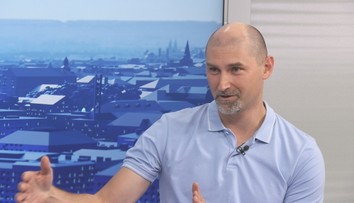 Nová planeta nadchla astronomy. Skarka z Akademie věd vysvětlil, čím je zaujala