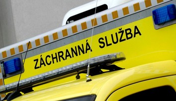 Tragická smrt školníka v Krupce. Zemřel přímo před gymnáziem