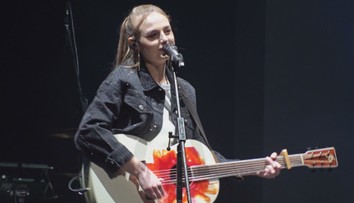 Objev roku Tereza Balonová slaví úspěch. Zazpívala si před plnou O2 arenou