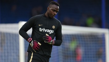 Mendy předvedl v Arábii šílený kiks. Hattrickem ho musel zachránit Firmino