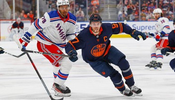 McDavid opět překonal hranici 100 bodů! Oslavy ale překazila ostudná porážka