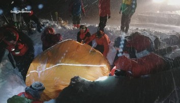 Vánoční zázrak v Rakousku: Mladíka vytáhli z laviny živého po 5 hodinách