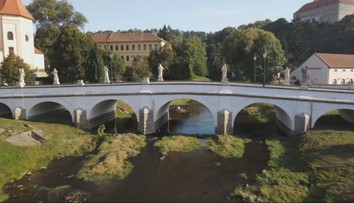 Barokní most v Náměšti nad Oslavou se musí znovu opravit. Po třech letech