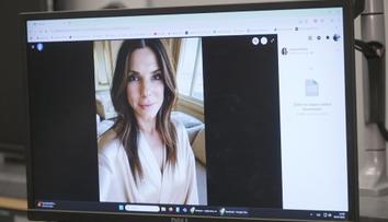 Senior poslal podvodníkovi miliony. Myslel, že si píše se Sandrou Bullock