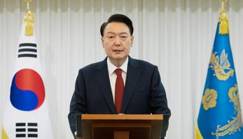 Napětí v Jižní Koreji: Hrozí občanská válka, varují prezidentovi příznivci
