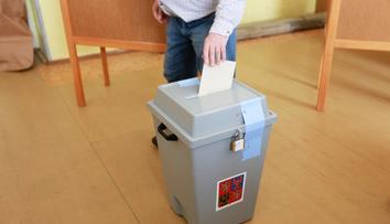 Blíží se volby! Podle politologa jsme odsouzeni k neustálému hlasování