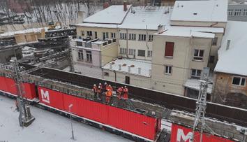 Vlaky v Roudnici strhávaly trakční vedení. Železničáři už pracují na změně