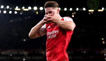 Arsenalu se před Slavií rozstřílela posila. Čeká ji gigant, míní expert
