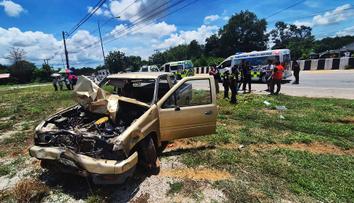 11letý chlapec vzal otci auto. Najel do průvodu lidí, devět jich nepřežilo
