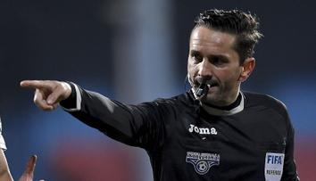 Konec sporů! Sudí obviněný z rasismu se usmířil s útočníkem
