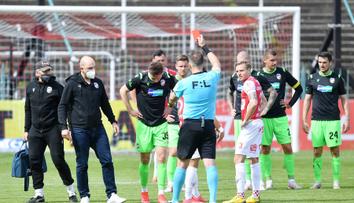 Plzeňskému Kašovi za kung-fu kopanec skončila sezona