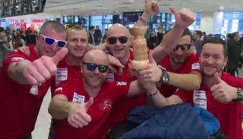 Jak vyhrát šampionát v hokeji na rybníku? Mistři světa vypráví!