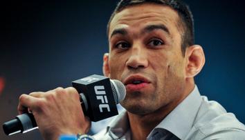 Legenda UFC za hrdinu! Z moře vytáhl topícího se chlapce. VIDEO