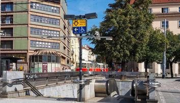V pražském metru zasahovala policie. Muž vyhrožoval střelbou