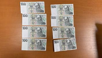 Falešné stokoruny na Karlovarsku! Nemáte je také? Takhle je poznáte