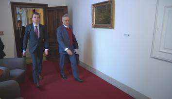 Končící ministři dostanou odchodné. Mají nárok na statisíce