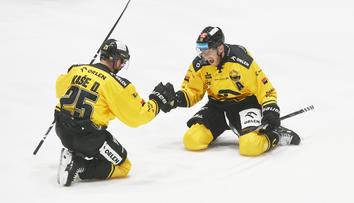 Kaše spasil Litvínov a trefil se poprvé od ledna. Hudáček z Třince dal hattrick