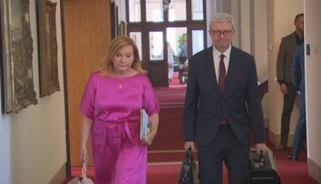 Zvýšení daní se nevyhneme, tvrdí Schillerová. Před volbami slibovala pravý opak