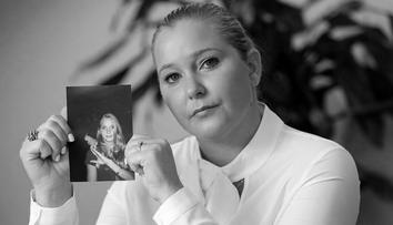 Žena, která obvinila prince Andrewa ze sexuálního zneužívání, tragicky zemřela