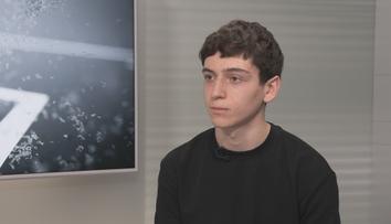 Těžká nehoda v začátcích. O pokračování českého talentu se postaral Enge