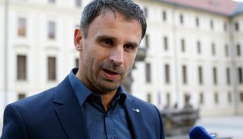 Krize v ČSSD: Zimola chce kandidovat za jinou stranu, Hamáček se zlobí