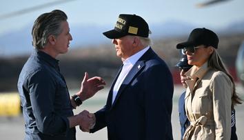 Melania se políbila s guvernérem. Mají větší chemii než s Trumpem, reagují lidé