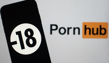 PornHubu prudce klesla návštěvnost: Lidé jeden večer změnili chování