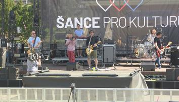 Koncerty, festivaly i slavnosti. Kultura se rozjíždí. PŘEHLED PO KRAJÍCH
