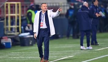 Vaclík je jasná jednička, ale chceme dát možnost i dalším brankářům, říká Chytrý