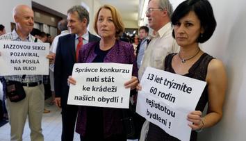 Rána pro klienty H-Systemu. Jejich stížnost smetl Ústavní soud