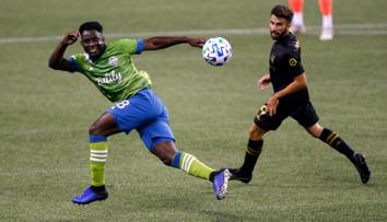 Kanadské týmy vyšly na prázdno, do čela na západě se vrátil Seattle