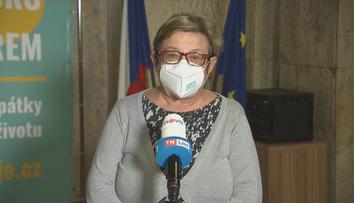 Konec covidu na dohled? Svrčinová řekla, kdy začne epidemie v Česku brzdit