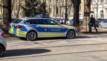 Spisovatelku Fröhlichovou měl zavraždit její syn. Její tělo našli na lodi na Labi