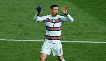 Nevědomá Ronaldova pomoc: Zahozená páska vydělala skoro dva miliony!