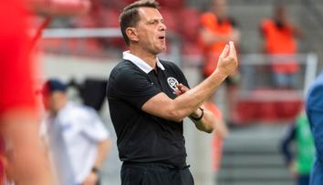 Po ostudné prohře Slovenska přišel vyhazov. Trenér Tarkovič končí