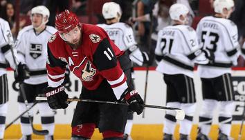Nejlepší léta kariéry, vzpomíná Hanzal na Coyotes. NHL se tam podle něj vrátí