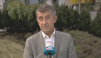 Babiš si měl poslat přes daňové ráje stamiliony. Nakoupil za ně luxusní sídla