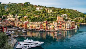 Italské letovisko zavádí bizarní pravidlo. Bude turisty trestat za zdržování